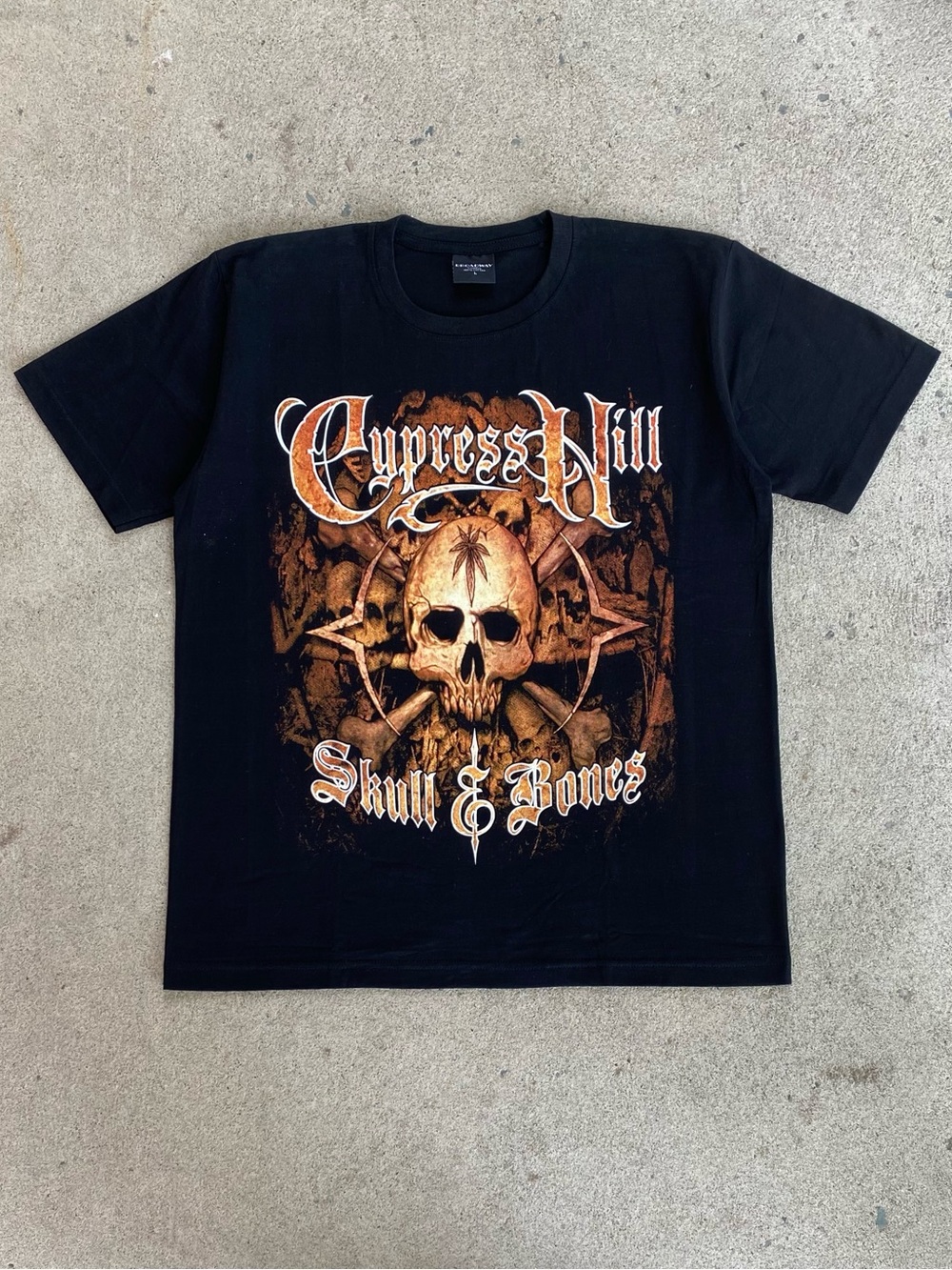 2000s Cypress Hill Skull Rap Band Tee Shirt